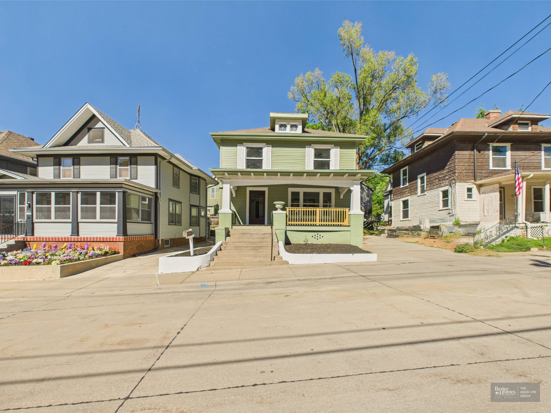 Image of a real estate property with high quality images and a virtual tour